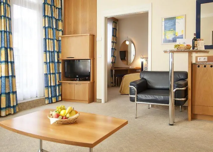 Starlight Hotel