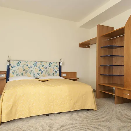 Szálloda Starlight Mérleg 4*