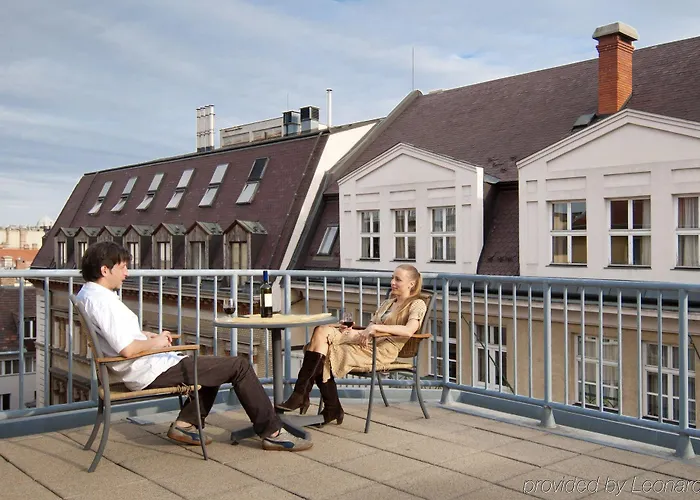 Starlight מלון 4*