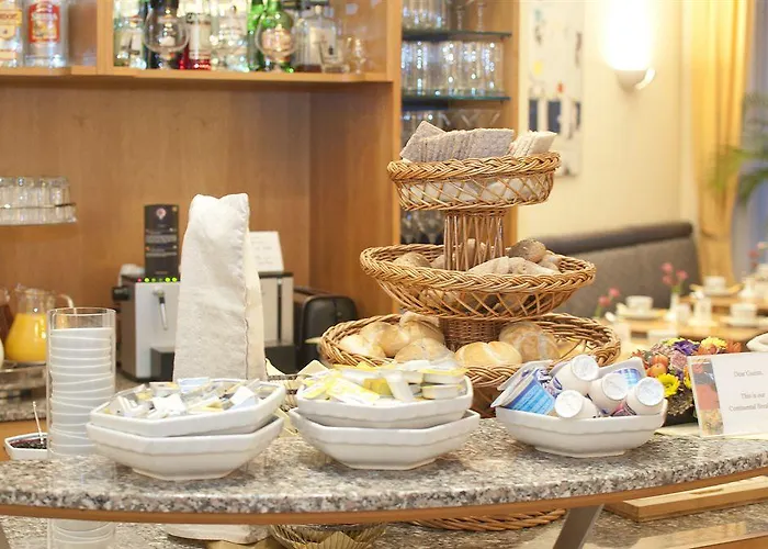 מלון Starlight 4*