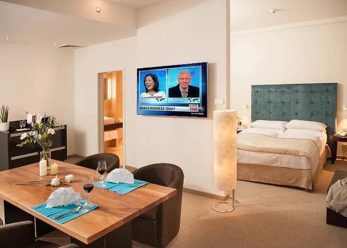 Starlight 4* בודפשט